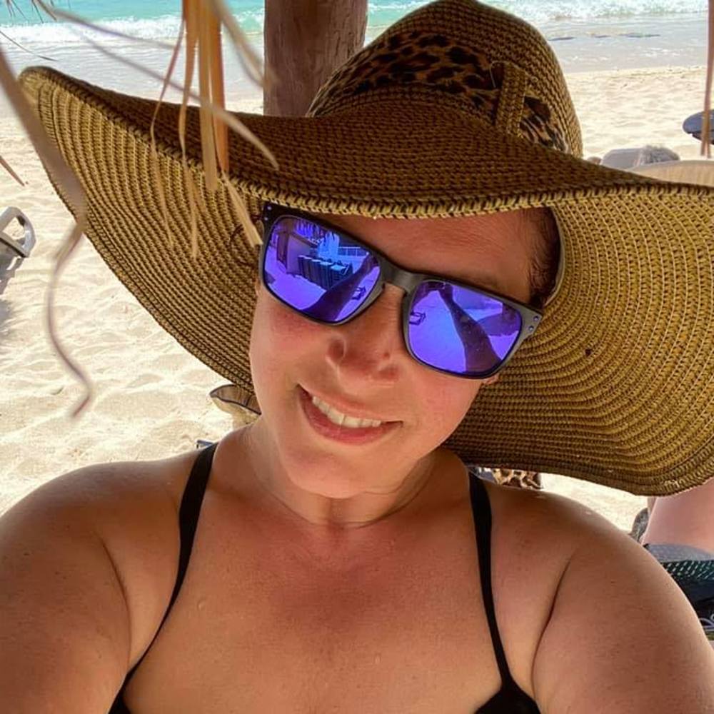 Meet your Posher, Amy